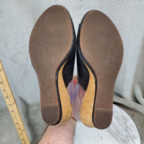 Clarks Shoes Womens Size 9 Black Leather Helio Corridor Wedge Sandals - Picture 9 of 10